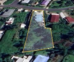 3/4 acre freehold with flats in Tamavua